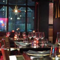 chair-cutlery-diner-941861